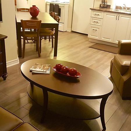 1-Bedroom Apartment Sweet #8 By Amazing Property Rentals Гатіно Екстер'єр фото